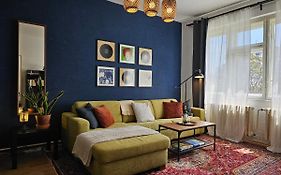Stone Square Apartment