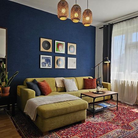 Stone Square Apartment Bratislava Esterno foto