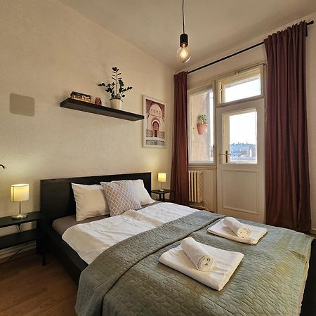 Stone Square Apartment Bratislava Esterno foto