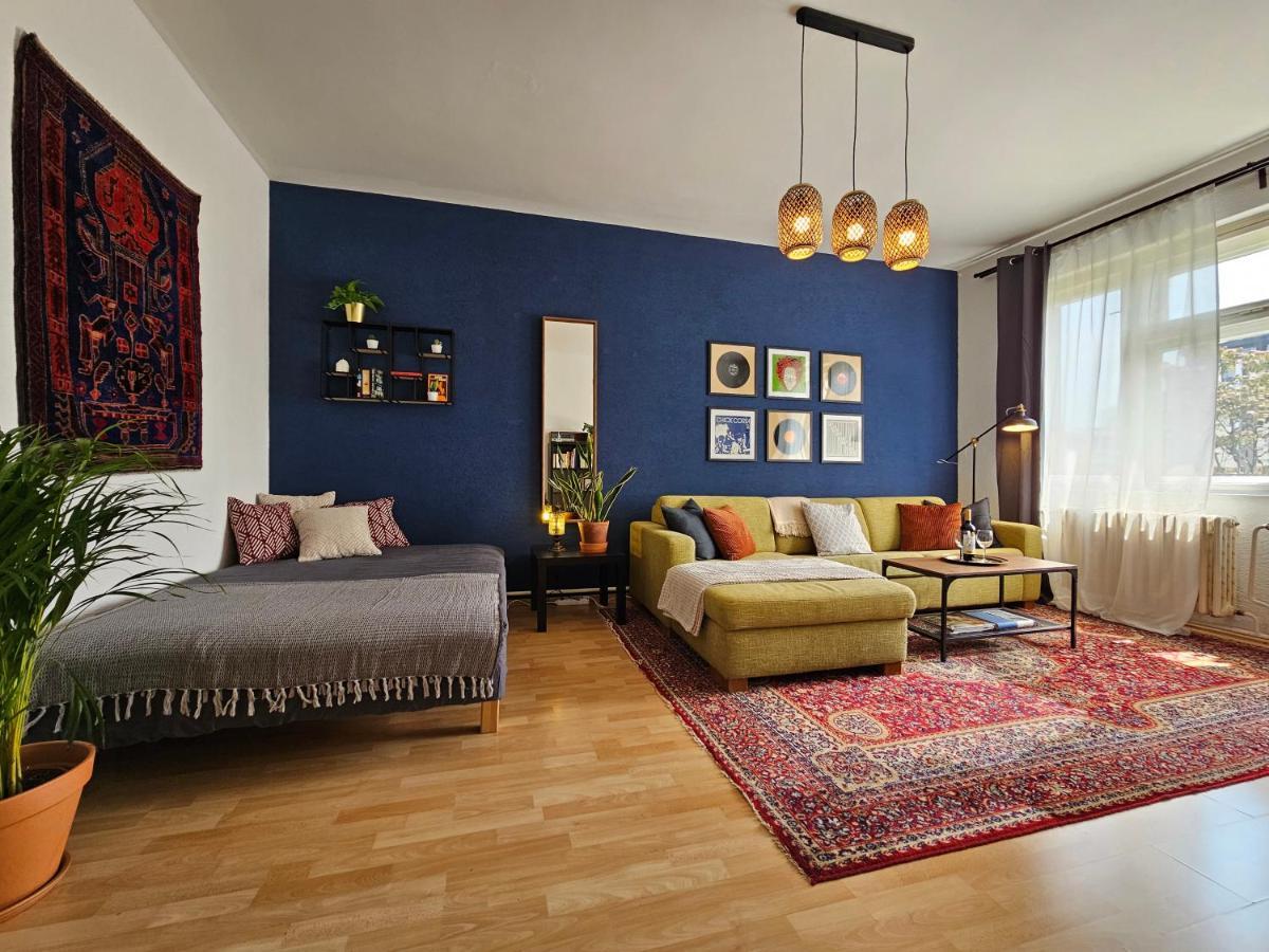 Stone Square Apartment Bratislava Esterno foto