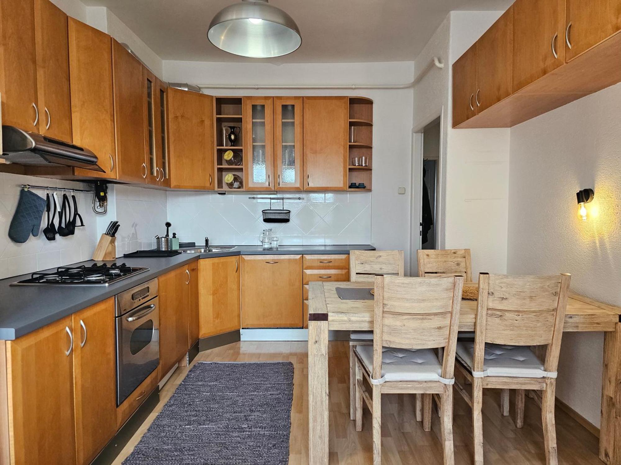 Stone Square Apartment Bratislava Esterno foto